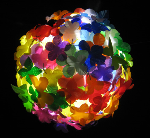 Heath-Nash-flowerball-from-plastics1